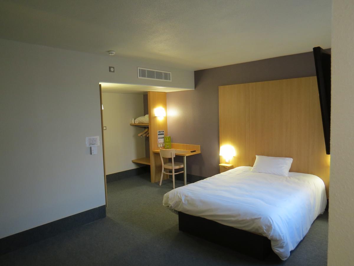 B&B Hotel Yvetot Εξωτερικό φωτογραφία