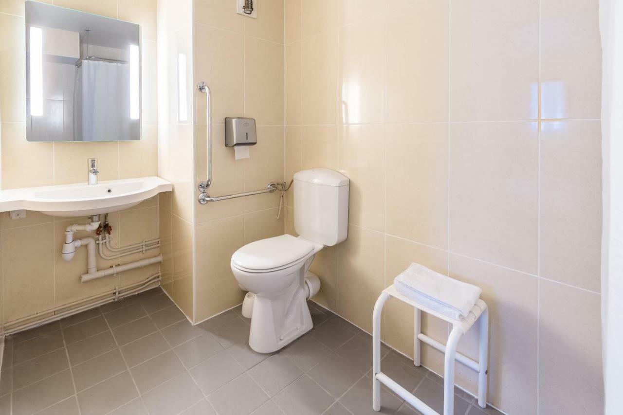 B&B Hotel Yvetot Εξωτερικό φωτογραφία